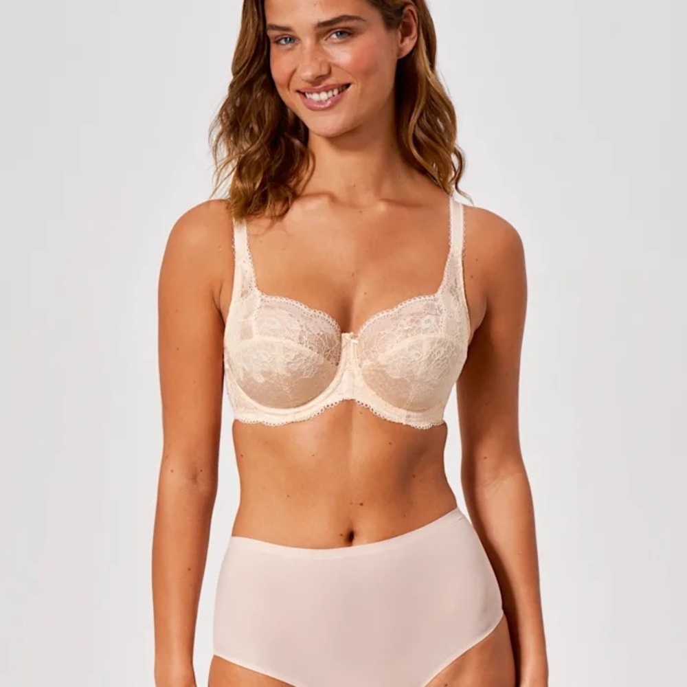 Panache Lace Underwire Bra in Light Nude